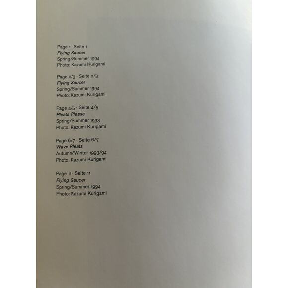 Issey Miyake by Mark Holborn 1995 Trade Paperback Taschen 1st. Edition - Picture 4 of 12